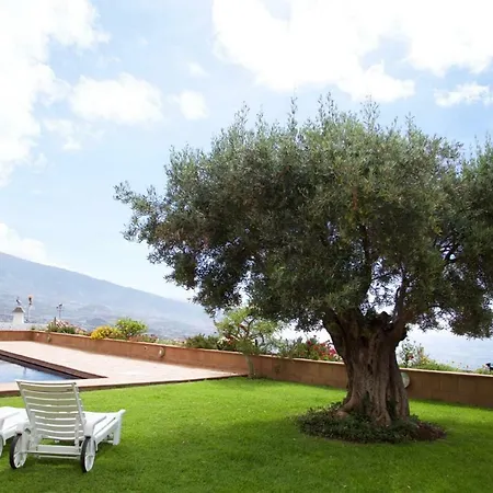 Vista Paraiso Villa *